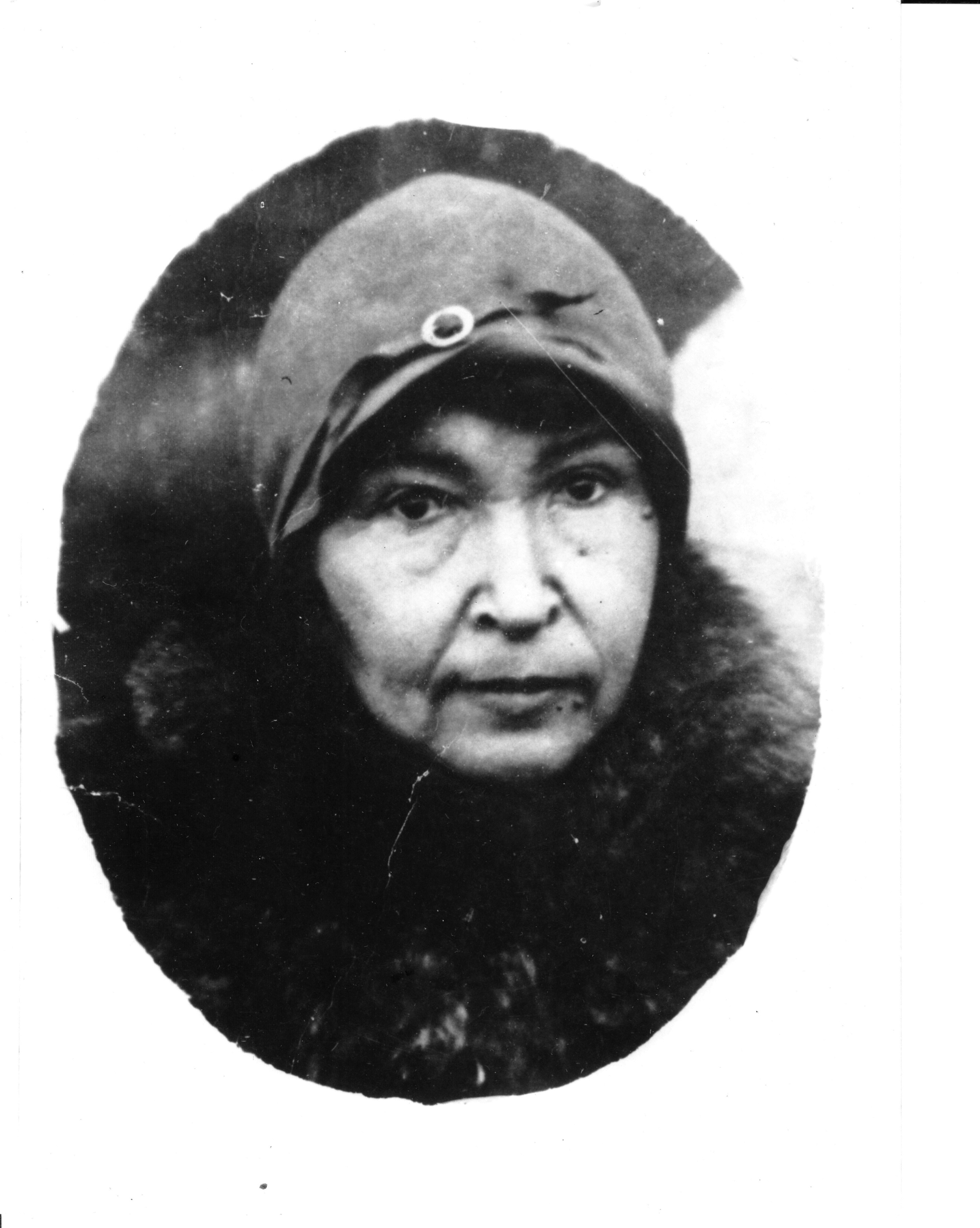 Кира Владимировна - около 1940г-